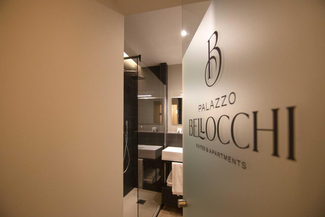 Palazzo Bellocchi - Suites & Apartments Brindisi Zewnętrze zdjęcie